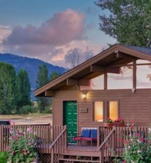 Swan Valley House | Hansen Guest Ranch and Venue