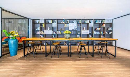 Daxing Hotel | Hanting Hotel Beijing Daxing Caiyu