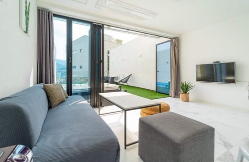 Hapcheon House | Hapcheon Rest Pool Villa