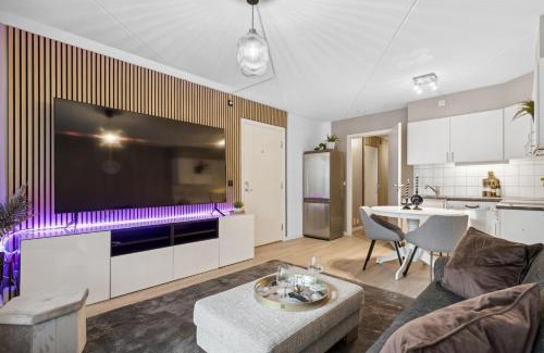 Oslo House | Happy Days Relaxing room with smart solutions shared apartment with one other bedroom