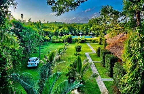 Kosgoda House | Happy Man Village