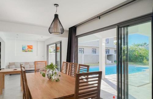 Balaclava Villa | Happy Place