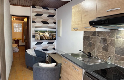 Saint-Pierre De La Reunion Apartment | Happy tropicaloc