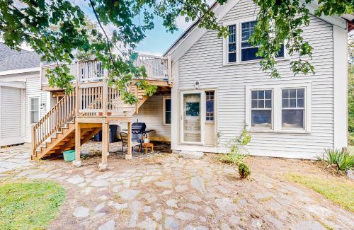 Boothbay Harbor Apartment | Harbor House