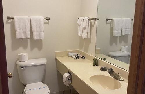 Washington Island Hotel | Harbor Inn- Waterfront room #17- One queen bed