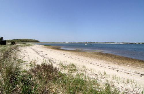 Bourne House | Harbor Point Cottage