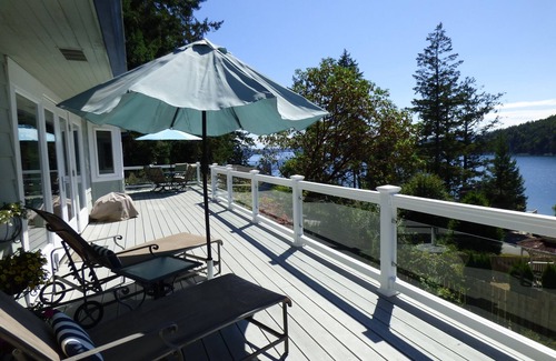 Deer Harbor House | Harbor View Haven - harbor and marina view house for up to four overnight guests