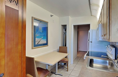 Lenox Park Condo | Harbour Beach Resort 503 | Oceanfront + Amenities