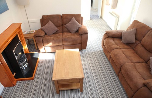 Stromness House | Harbour Cottage - A Beautiful Two Bed Townhouse Overlooking Stromness Harbour