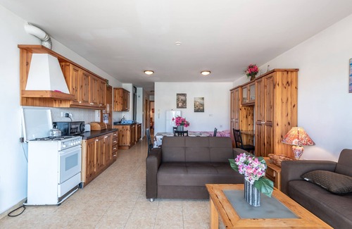 St. Paul's Bay Apartment | Harbour Light One of the most popular Malta Vacation Rentals with best sea-view