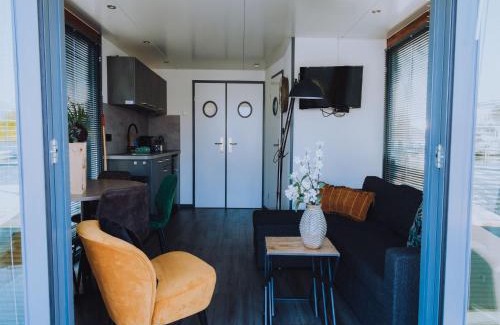 Municipality of Uitgeest Boat Rental | Harbour Lodge at Uitgeestermeer View