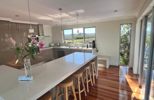 Strahan House | Harbour Lookout