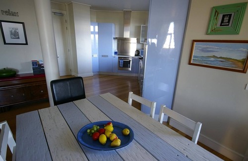 Kalk Bay Hotel | Harbour Place