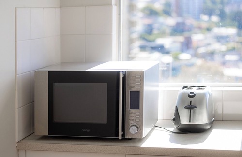 McMahons Point Apartment | Harbourside 79 - Holiday special with Luna Park and Berry Bay views