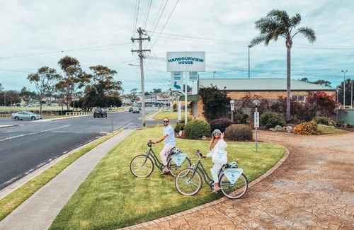 Bermagui Hotel | Harbourview House