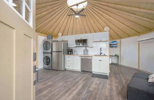 Canyon Lake Cabin | Harlow: Canyon Lake Luxury Yurt Getaway | Hot Tub