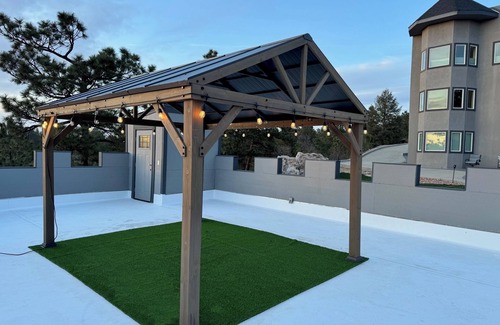 Castle Rock Condo | Harmony 2BR/2BA - Upscale Castle, Forest, Accessible