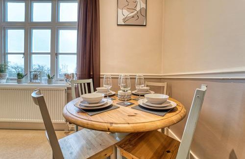 Worcester Apartment | Harrow Croft, 2 Bed Apartment, St Johns, Worcester