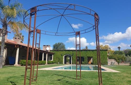 Oudtshoorn House | Hartland Country House Oudtshoorn