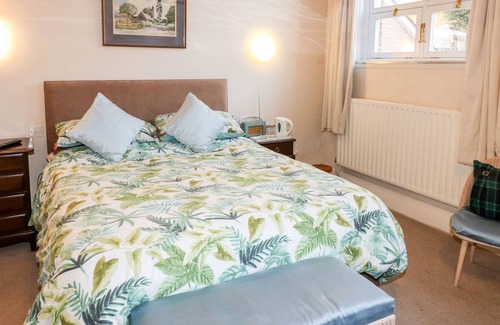 Pentrich Cottage | HARTSHAY OLD SCHOOL, pet friendly in Ripley, Derbyshire