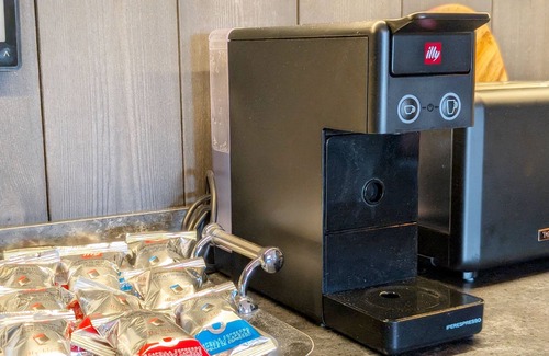 Funtington Cottage | Harvest - Ashling Park - sleeps 2 guests in 1 bedroom