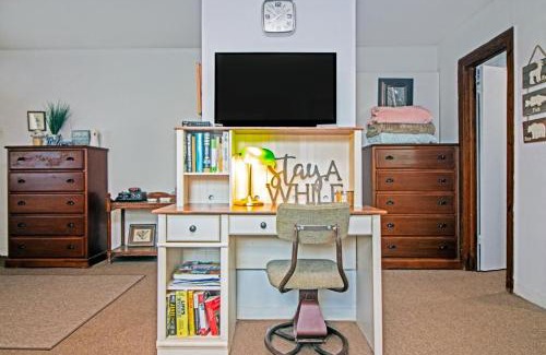 Wagoner Apartment | Harveys House - STUDIO Attached Apartment - Fort Gibson lake area