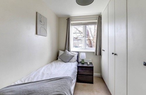 Hatfield Apartment | Hatfield Uni | Free Parking | Business, Families