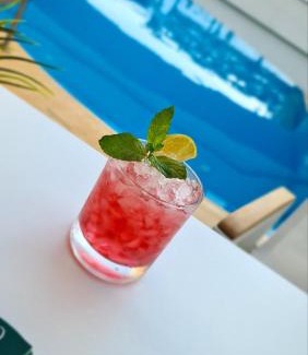 Golden Beach Apartment | Hatzoudis Luxury Suites