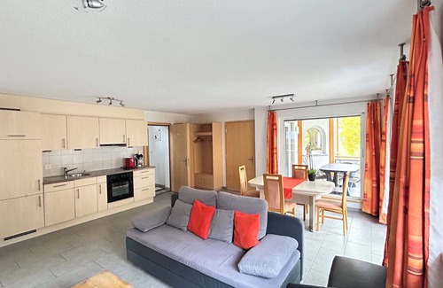 Saas Grund Apartment | Haus Alpenstern - Distel