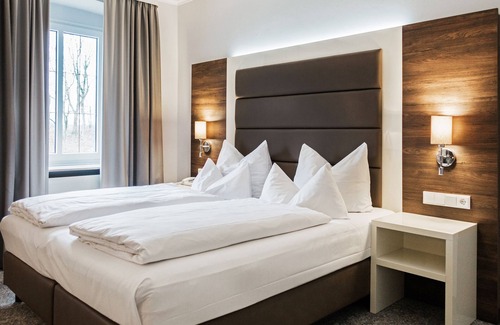 Moehnesee Hotel | Haus Delecke