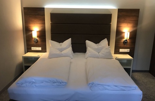 Moehnesee Hotel | Haus Delecke