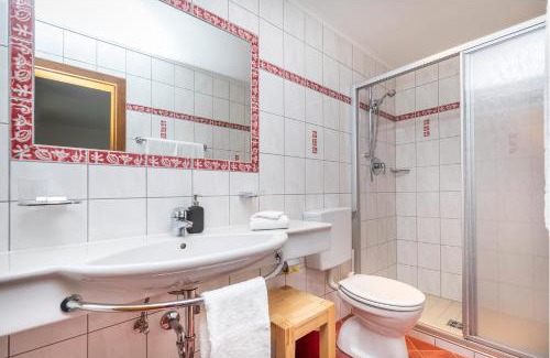 Flachau Bed & Breakfast | Haus Deutinger