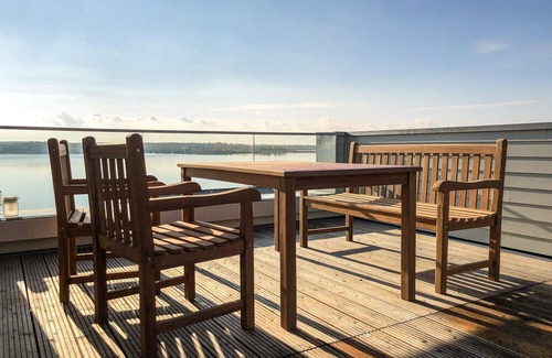 Lobstaedt Apartment | Haus im Schilf - Ferienwohnung 4 direkt am Hainer See bei Leipzig