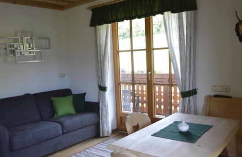 Steinbach am Attersee Apartment | Haus Stückler - Holiday apartment lake view 2-3 persons