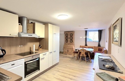 Solnhofen Apartment | Haus Talblick, on the edge of the forest