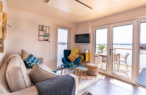 Fehmarnsund House | Hausboot Schatzkiste