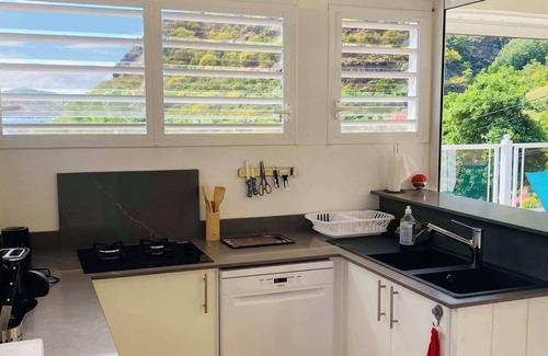 Terre-de-Haut House | HAUT DE VILLA CELYOTE