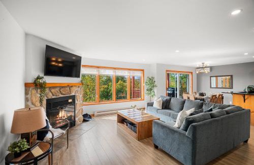 Mont-Tremblant House | Hauts-bois Ski Inout 2brs Wpool Access 197-4