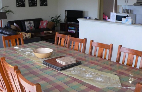 Island Beach House | Haven Beach - Island