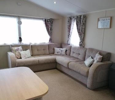 Exmouth House | Haven Devon Cliffs - Karo Place