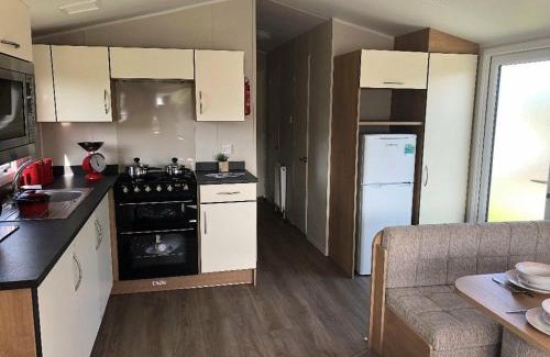 Exmouth House | Haven Devon Cliffs - Karo Place