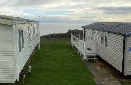 Exmouth House | Haven Devon Cliffs - Karo Place