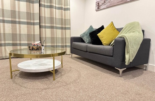 Castle House | Havilah House Marina