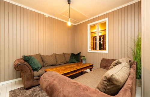 Herøy House | Havkanten Gjestehus