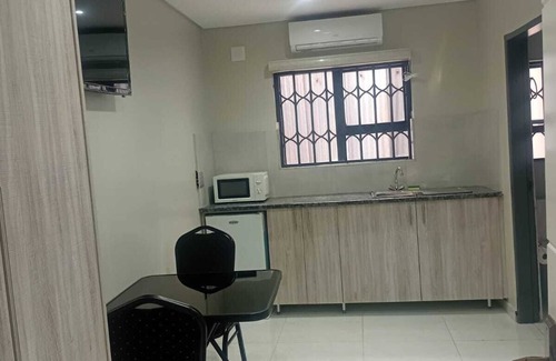 Braamfontein Hotel | Hayat Hotel 94Juta