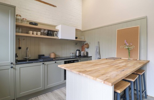 Crich House | HAZEL COTTAGE - FOLD YARDS, family friendly in Alderwasley