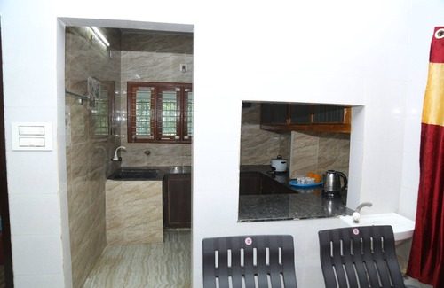 Tirupati Apartment | HB'S NEST HOMESTAY 2-bedroom apartment in lovely Tirupati