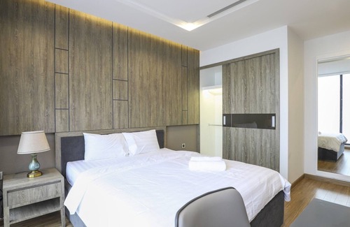 Ngoc Khanh Hotel | HCMC - Vinhomes Metropolis Capital Center