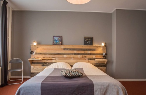 Dokkum Hotel | HCR 't Raedhus