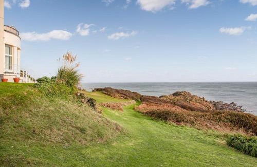 Coverack House | Headland Cottages